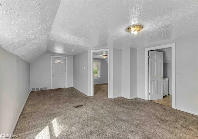 Homes for sale in Garfield Heights, OH | 7606 Vineyard Ave, Garfield Heights, OH 44105 | MLS# 5201649