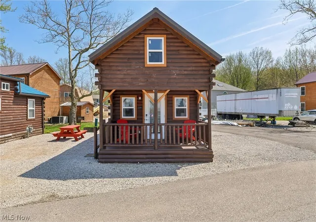1st image of 5919 Lake Rd W #3, Saybrook, OH 44004 | MLS# 5203608