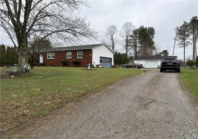Homes for sale in Wellsville, OH | 16520 State Route 45, Wellsville, OH 43968 | MLS# 5204335