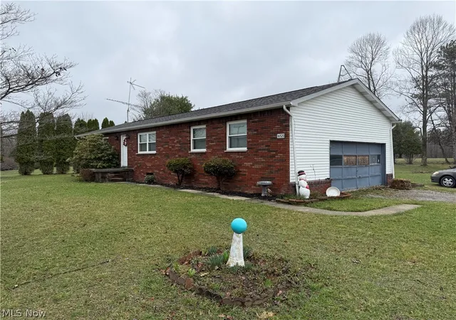 Photo 3 of Single family home for sale at 16520 State Route 45, Wellsville, OH 43968 | MLS# 5204335 | Listing updated on 2026-08-20