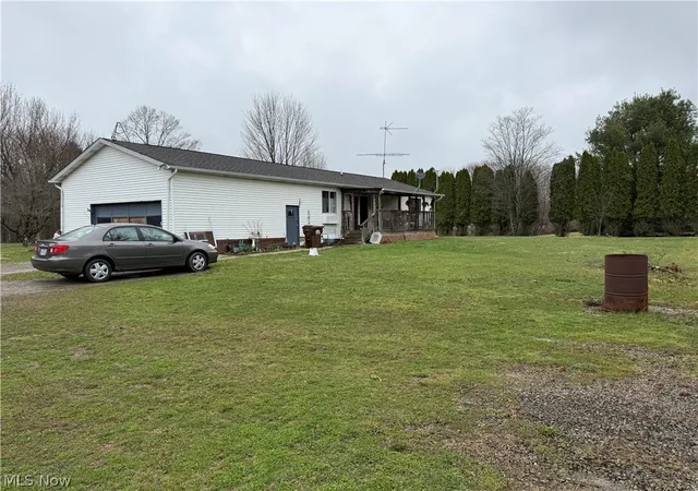 Photo 3 of Single family home for sale at 16520 State Route 45, Wellsville, OH 43968 | MLS# 5204335 | Listing updated on 2026-08-20