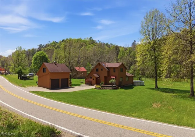 Photo 1 of Single family home for sale at 4324 Deerwalk Hwy, Waverly, WV 26184 | MLS# 5203463 | Listing updated on 2026-08-27