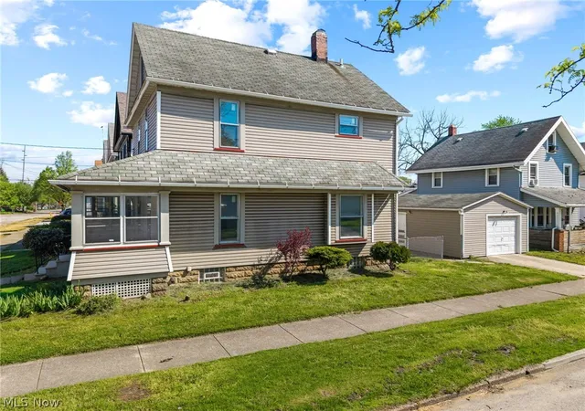 3rd image of 299 Nw 5Th St Nw, Barberton, OH 44203 | MLS# 5201919