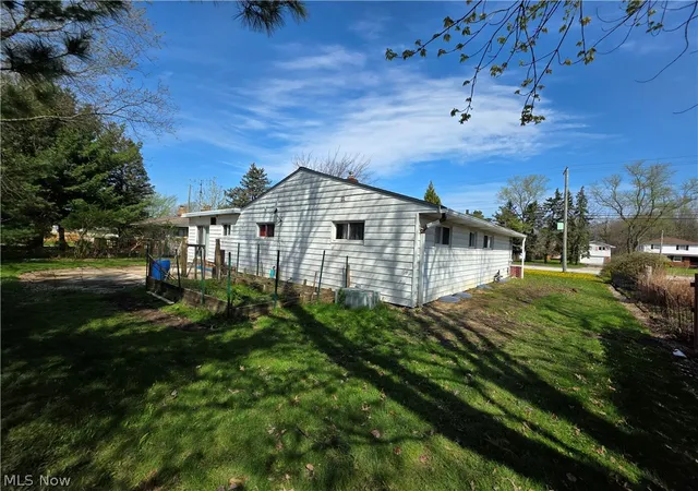 17th image of 5820 Wilson Mills Rd, Cleveland, OH 44143 | MLS# 5204443