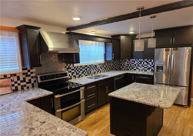 4th image of 5820 Wilson Mills Rd, Cleveland, OH 44143 | MLS# 5204443