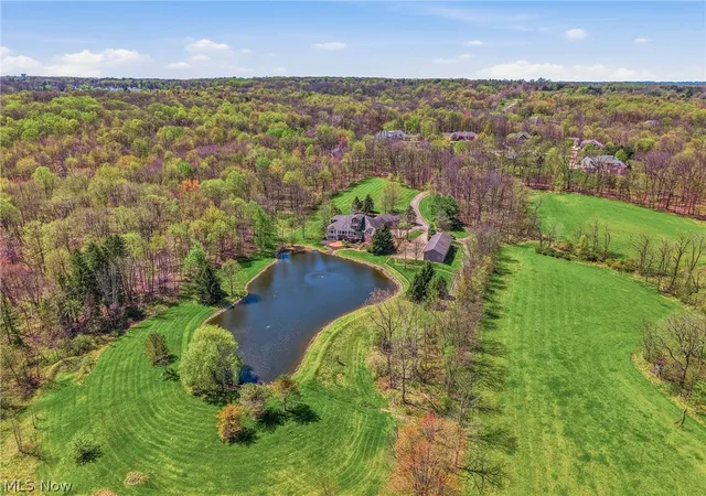 Photo 5 of Sale Pending at 1803 Whisper Blf Trl, Hinckley, OH 44233 | MLS# 5204406 | Listing updated on 2026-08-12