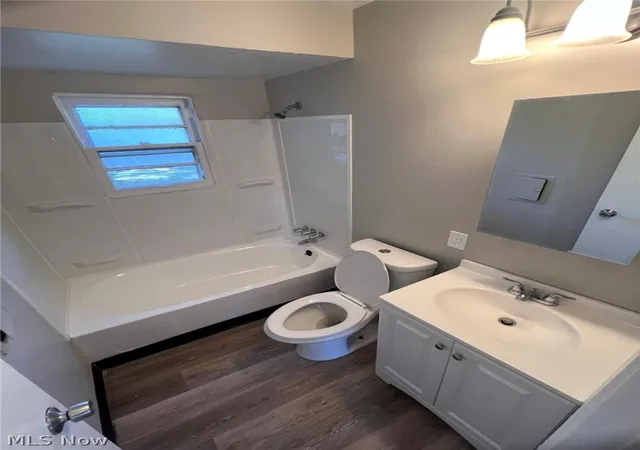 5th image of 4468 E 156Th St, Cleveland, OH 44128 | MLS# 5203090