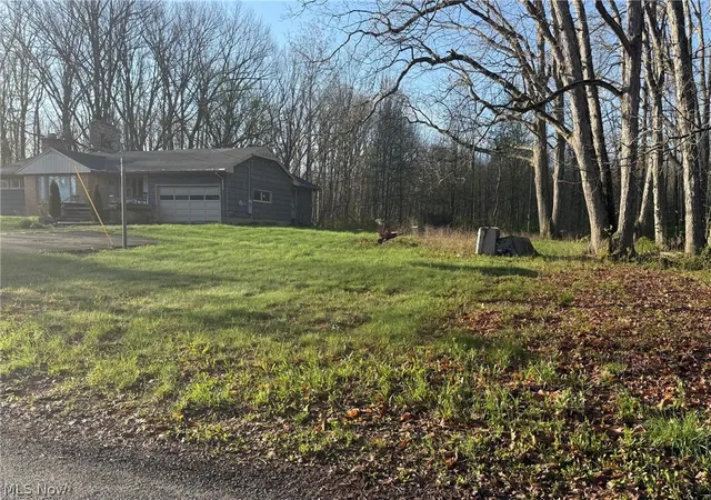 Homes for sale in Ravenna, OH | 8466 Whipporwill Rd, Ravenna, OH 44266 | MLS# 5204580