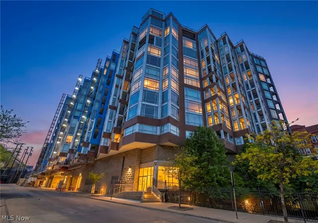 Homes for sale in Cleveland, OH | 2222 Detroit Ave #504, Cleveland, OH 44113 | MLS# 5203618