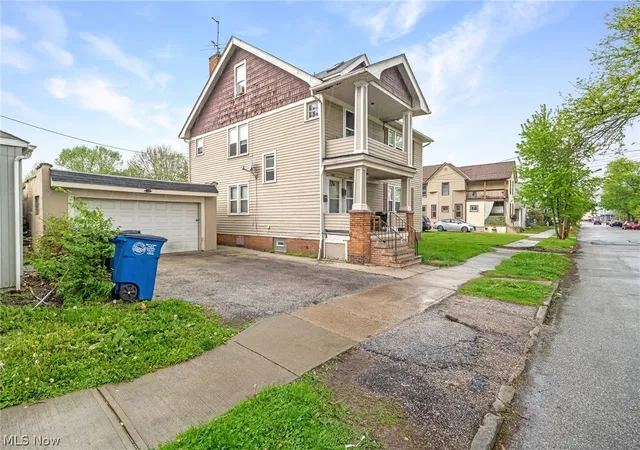 Homes for sale in Cleveland, OH | 3746 W 39Th St, Cleveland, OH 44109 | MLS# 5204735