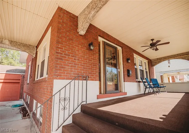 Homes for sale in Parkersburg, WV | 2107 Park Ave, Parkersburg, WV 26101 | MLS# 5199523