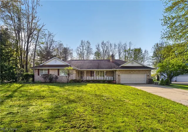 1st image of 5144 Old Colony Rd Nw, Warren, OH 44481 | MLS# 5204783