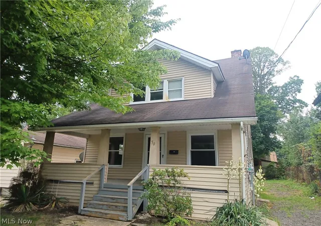 1st image of 50 N Hazelwood Ave, Youngstown, OH 44509 | MLS# 5204968