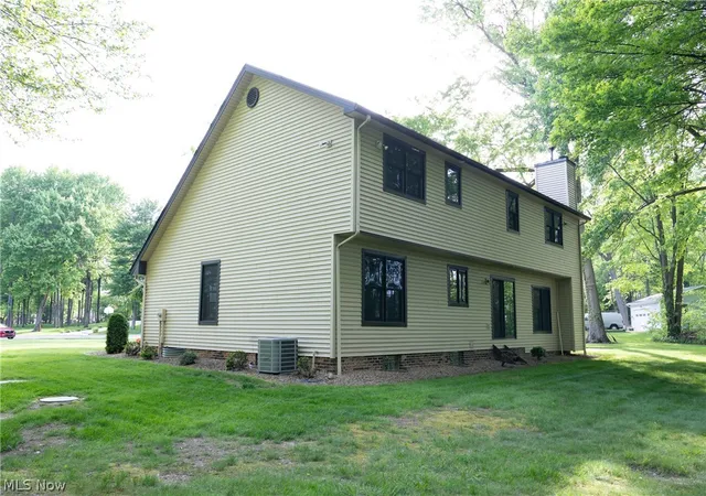 4th image of 4505 Quaker Ct, Canfield, OH 44406 | MLS# 5205029