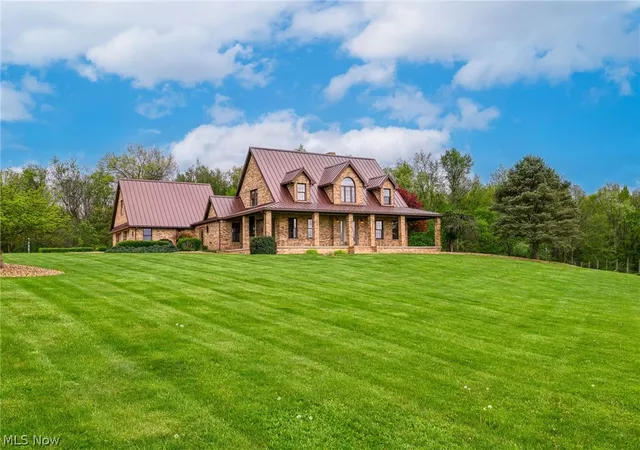 Homes for sale in Rogers, OH | 46675 Clarkson Rd, Rogers, OH 44455 | MLS# 5205222
