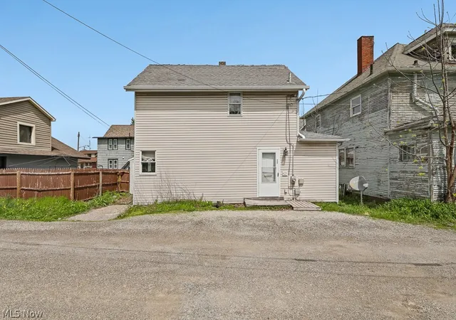 Homes for sale in Alliance, OH | 421 S Park Ave, Alliance, OH 44601 | MLS# 5205312