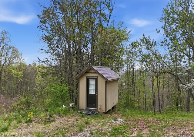 Homes for sale in Wingett Run, OH | Beardmore Rd, Wingett Run, OH 45789 | MLS# 5205375
