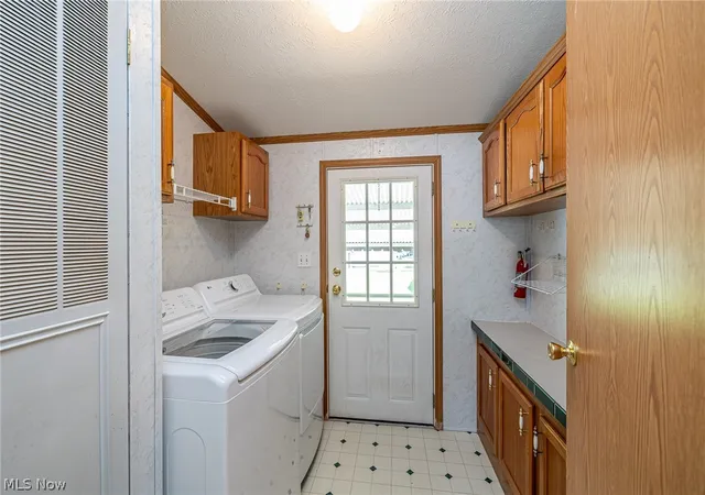 29th image of 9 Overland Dr, Olmsted Twp, OH 44138 | MLS# 5202234