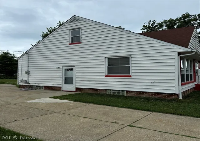 24th image of 730 Babbitt Rd, Euclid, OH 44123 | MLS# 5204355