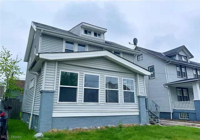 Homes for sale in Cleveland, OH | 976 Rondel Rd, Cleveland, OH 44110 | MLS# 5204910