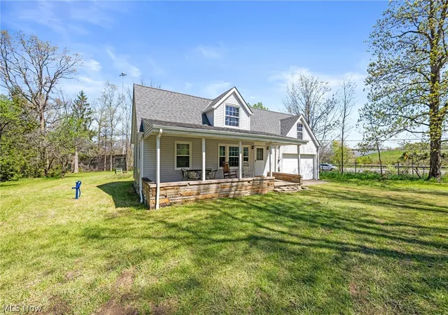 3rd image of 32601 Eddy Rd, Willoughby Hills, OH 44094 | MLS# 5204242