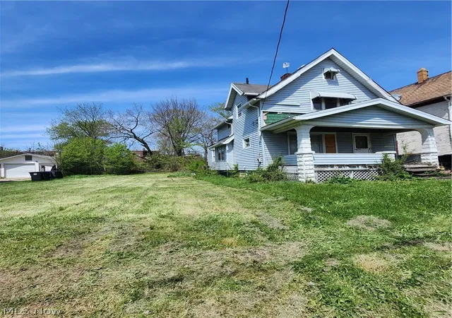 Homes for sale in Cleveland, OH | 12607 Oakfield Ave, Cleveland, OH 44105 | MLS# 5205188
