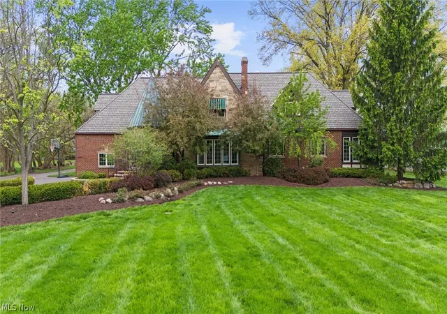 Homes for sale in Middleburg Heights, OH | 6736 Big Creek Parkway, Middleburg Heights, OH 44130 | MLS# 5205459