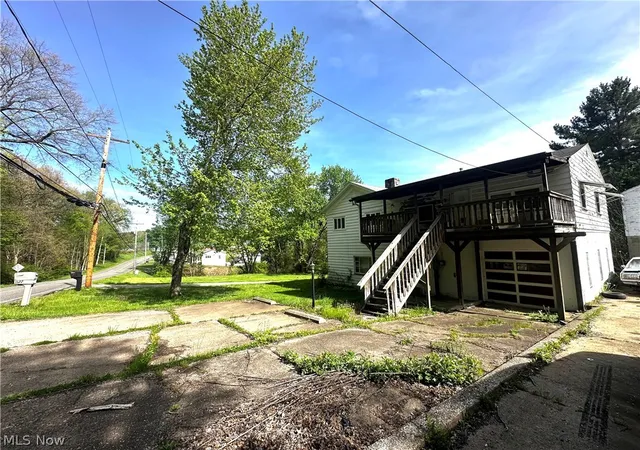 Homes for sale in East Liverpool, OH | 1127 Anderson Blvd, East Liverpool, OH 43920 | MLS# 5205717