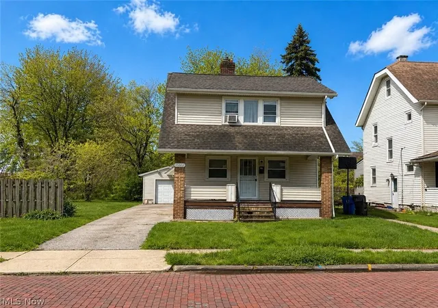 Homes for sale in Cleveland, OH | 15002 Upton Ave, Cleveland, OH 44110 | MLS# 5205482