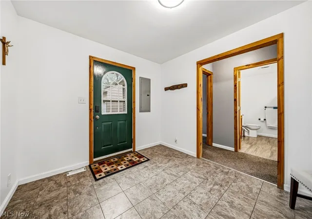 5th image of 109 Cornelia Dr, Chardon, OH 44024 | MLS# 5198024