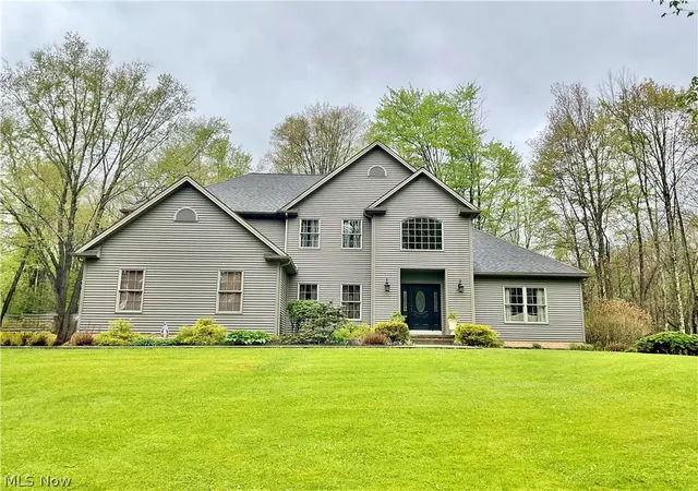 2nd image of 1829 State Route 7 Ne, Brookfield, OH 44403 | MLS# 5205428