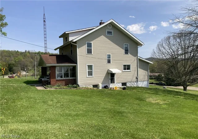 Homes for sale in Dover, OH | 1238 Schneiders Crossing Rd Nw, Dover, OH 44622 | MLS# 5206038