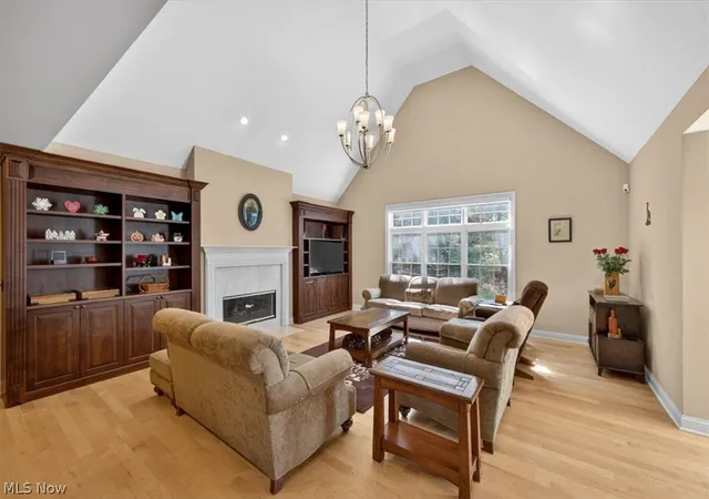 5th image of 122 Haskell Dr, Cleveland, OH 44108 | MLS# 5205511