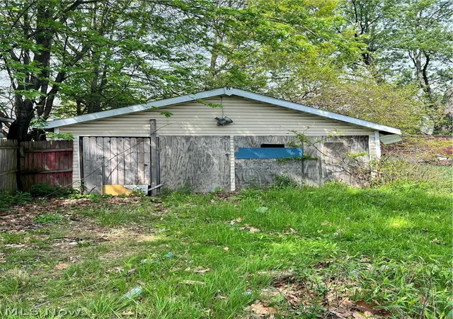 14th image of 996 Burkhardt Ave, Akron, OH 44301 | MLS# 5206106