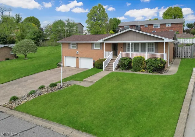 Homes for sale in Steubenville, OH | 400 Terri Ave, Steubenville, OH 43952 | MLS# 5204699