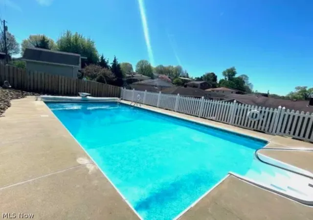 3rd image of 400 Terri Ave, Steubenville, OH 43952 | MLS# 5204699