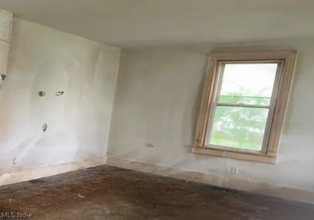 Photo 4 of Sale Pending at 58 Auburn Ave, Shelby, OH 44875 | MLS# 5206160 | Listing updated on 2026-07-23