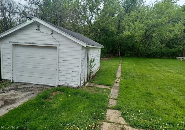 2nd image of 1639 Wellington Ave, Youngstown, OH 44509 | MLS# 5205349