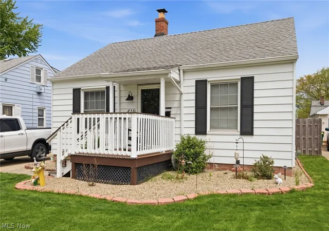 2nd image of 419 E 326th St, Willowick, OH 44095 | MLS# 5204719
