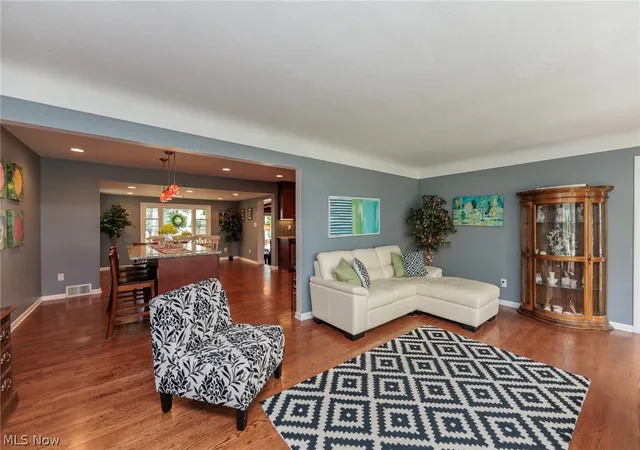 Homes for sale in Rocky River, OH | 22636 Locust Ln, Rocky River, OH 44116 | MLS# 5204966