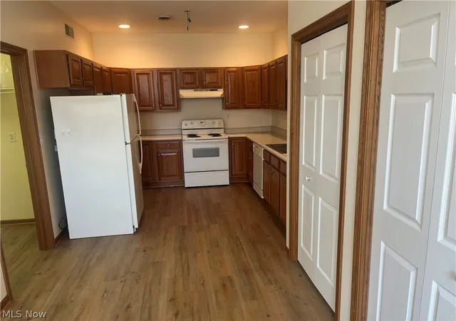 Photo 3 of Condo for sale at 49092 Eagle Dr, East Liverpool, OH 43920 | MLS# 5205431 | Listing updated on 2026-07-29