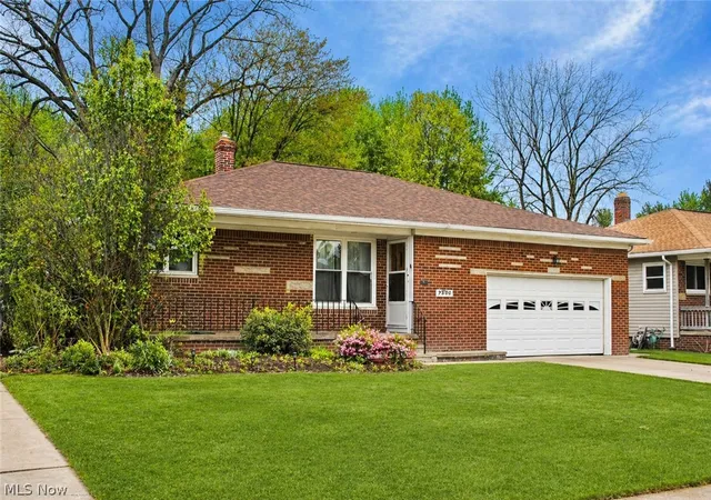2nd image of 7300 Maplewood Rd, Cleveland, OH 44130 | MLS# 5203552