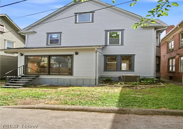 Homes for sale in Marietta, OH | 213 E Montgomery St, Marietta, OH 45750 | MLS# 5206240