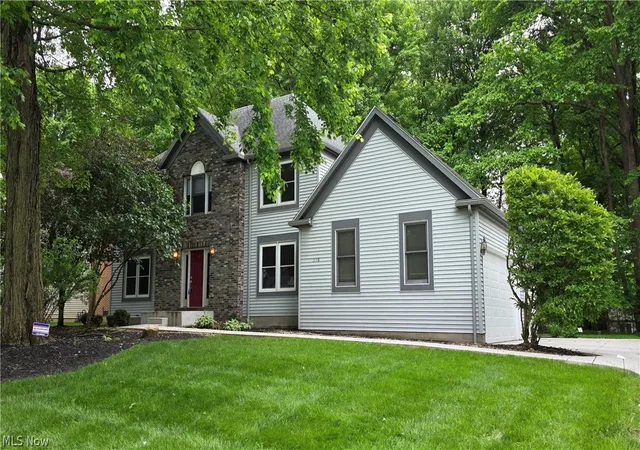 Photo 1 of Single family home for sale at 1178 Logan Woods Dr, Hubbard, OH 44425 | MLS# 5204729 | Listing updated on 2026-07-13