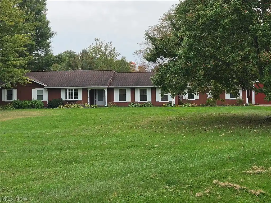Photo 1 of Single family home for sale at 46457 Whitney Rd, Wellington, OH 44090 | MLS# 5206338 | Listing updated on 2026-10-28