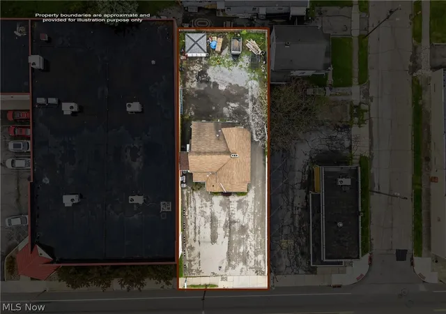 4th image of 2840-2842 Mahoning Ave, Youngstown, OH 44509 | MLS# 5202654