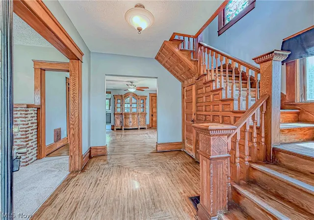 Photo 5 of Single family home for sale at 389 High St, Wadsworth, OH 44281 | MLS# 5205286 | Listing updated on 2026-08-20