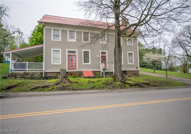 3rd image of 211 Main St, Deersville, OH 44693 | MLS# 5203301