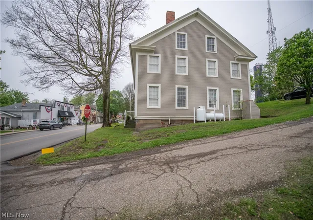 4th image of 211 Main St, Deersville, OH 44693 | MLS# 5203301