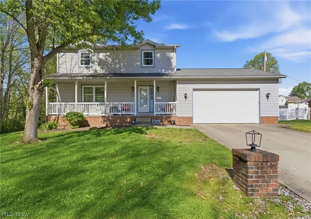 Homes for sale in Dover, OH | 313 Glenview Ave, Dover, OH 44622 | MLS# 5205485
